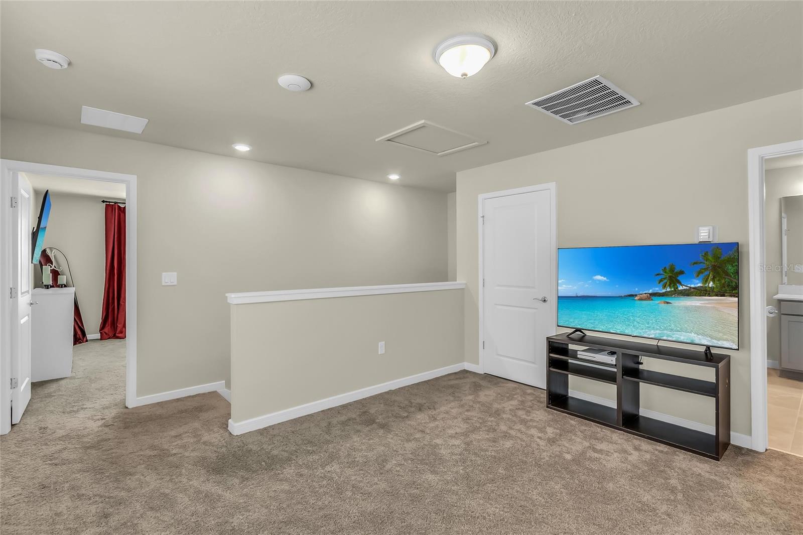 4087 ROAMING BROOK DRIVE