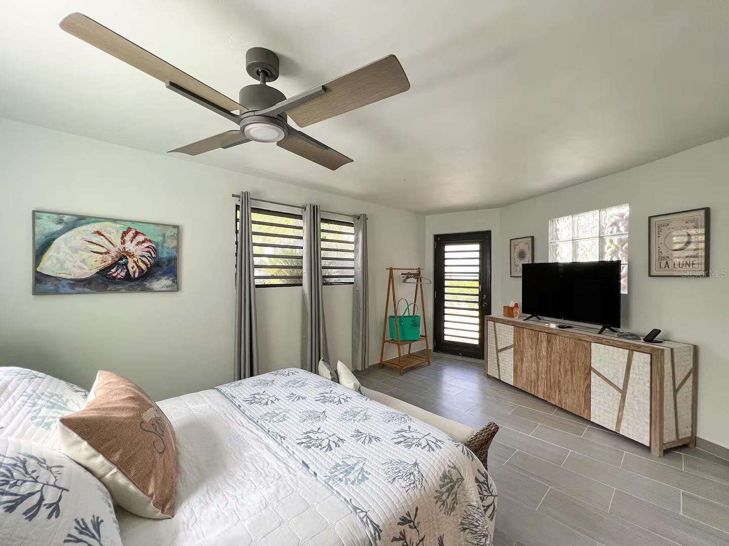 BRAVOS DE BOSTON - Residential