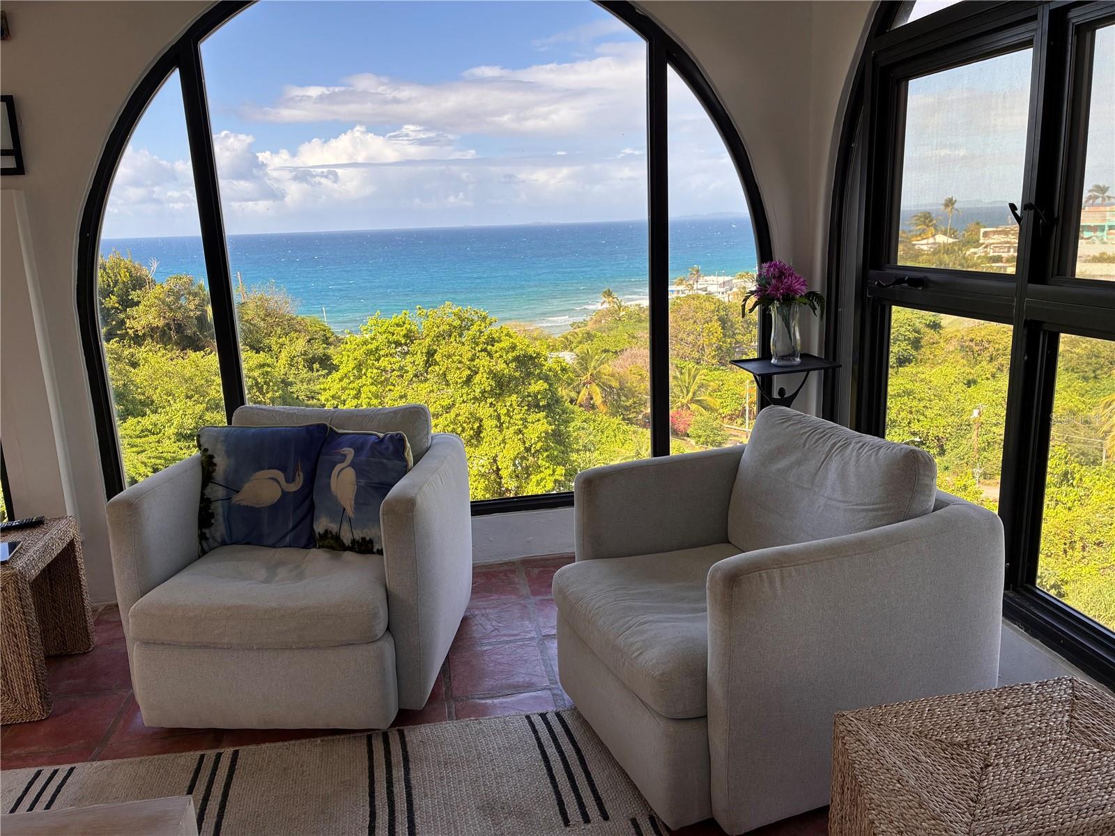 BRAVOS DE BOSTON - Residential