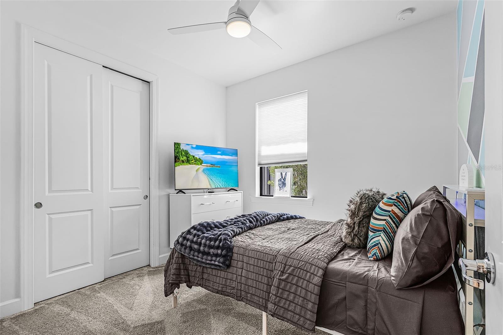 COLONIAL 70 - Residential