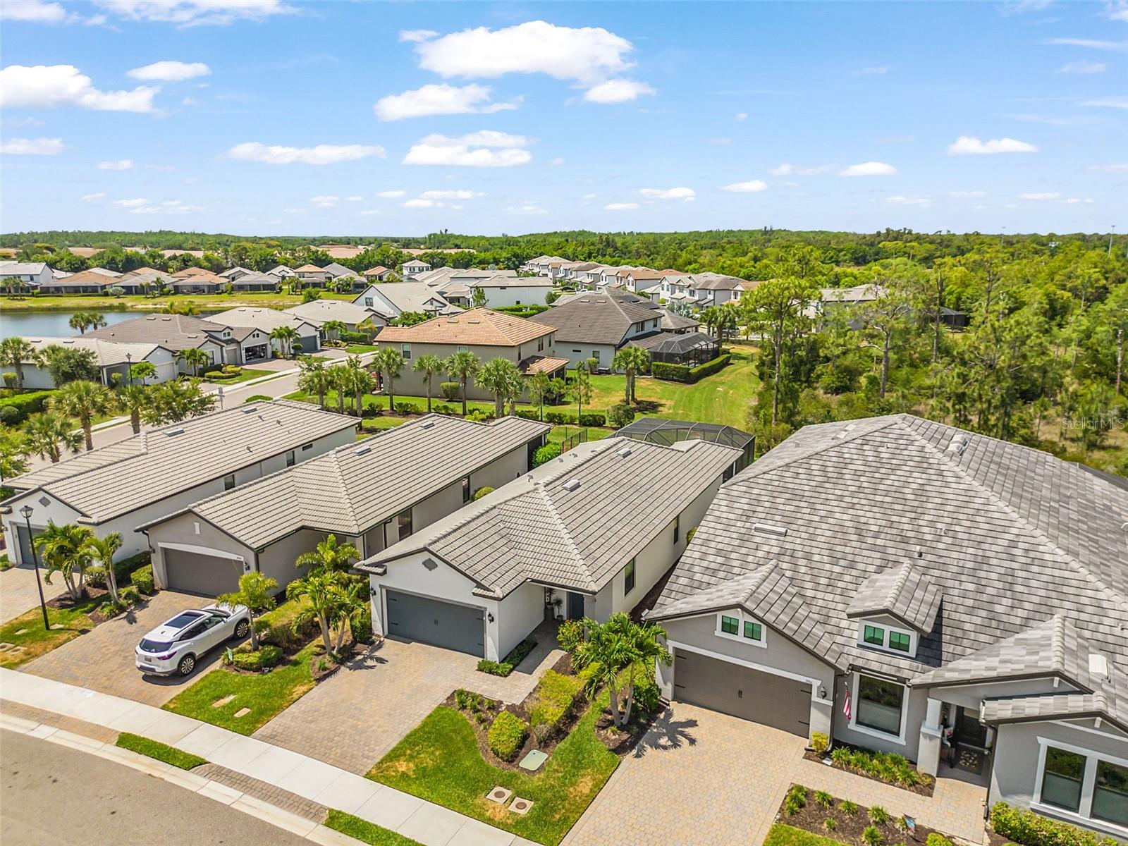 COLONIAL 70 - Residential