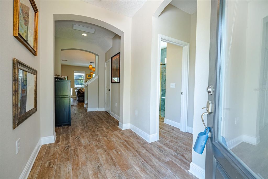 Photo of 1908 W Nassau Street, Tampa, FL 33607 (MLS # TB8519712)