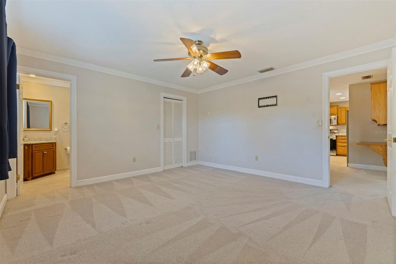 KEENE GROVES - Residential