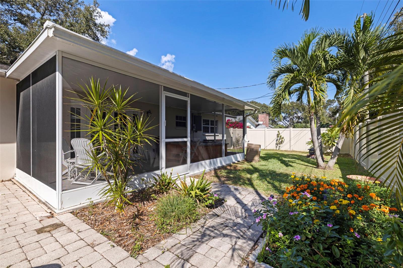 KEENE GROVES - Residential