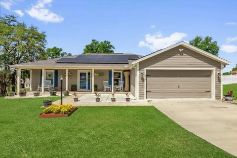 Photo of 326 Woodland Trail, Lady Lake, FL 32159 (MLS # O6302288) Photo of 326 Woodland Trail, Lady Lake, FL 32159 (MLS # O6302288)