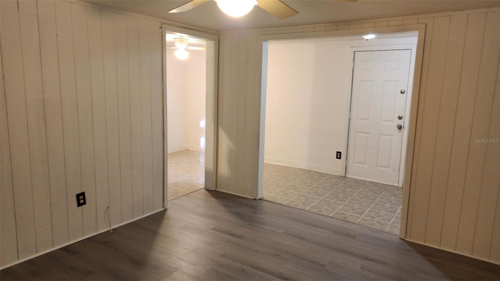 LAWS ADD TO BROOKSVL - Residential Lease