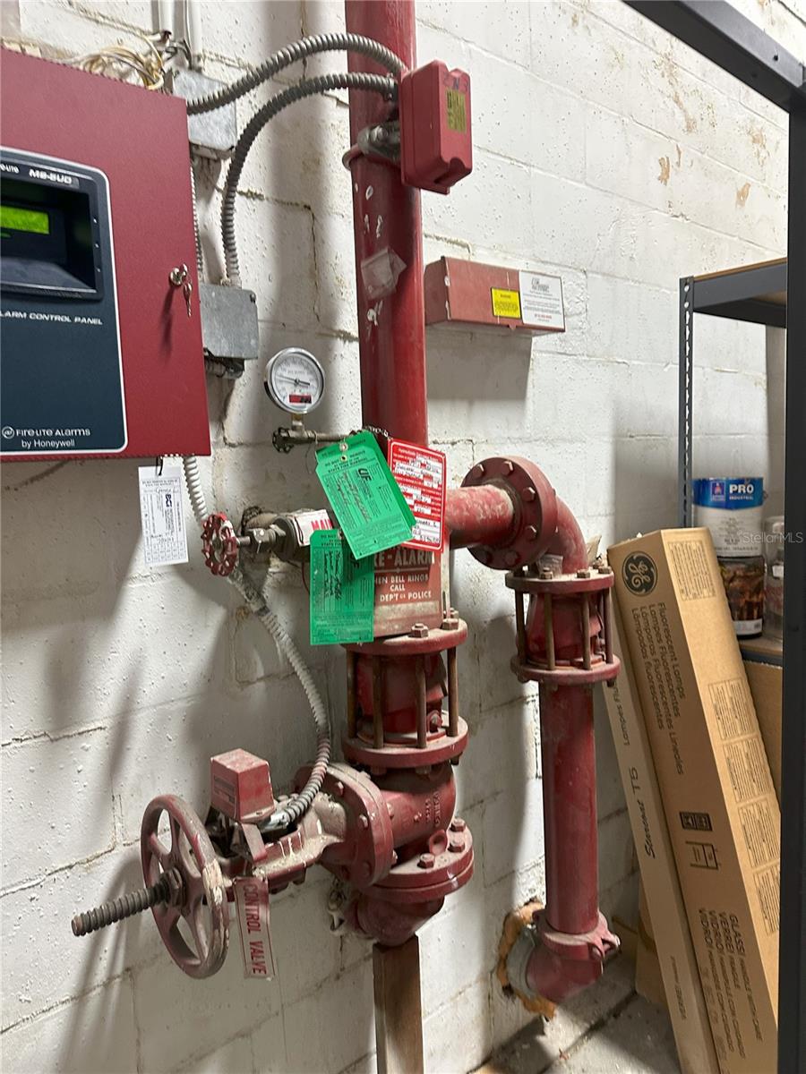 SUNSTATE INDUSTRIAL PARK - Commercial Sale