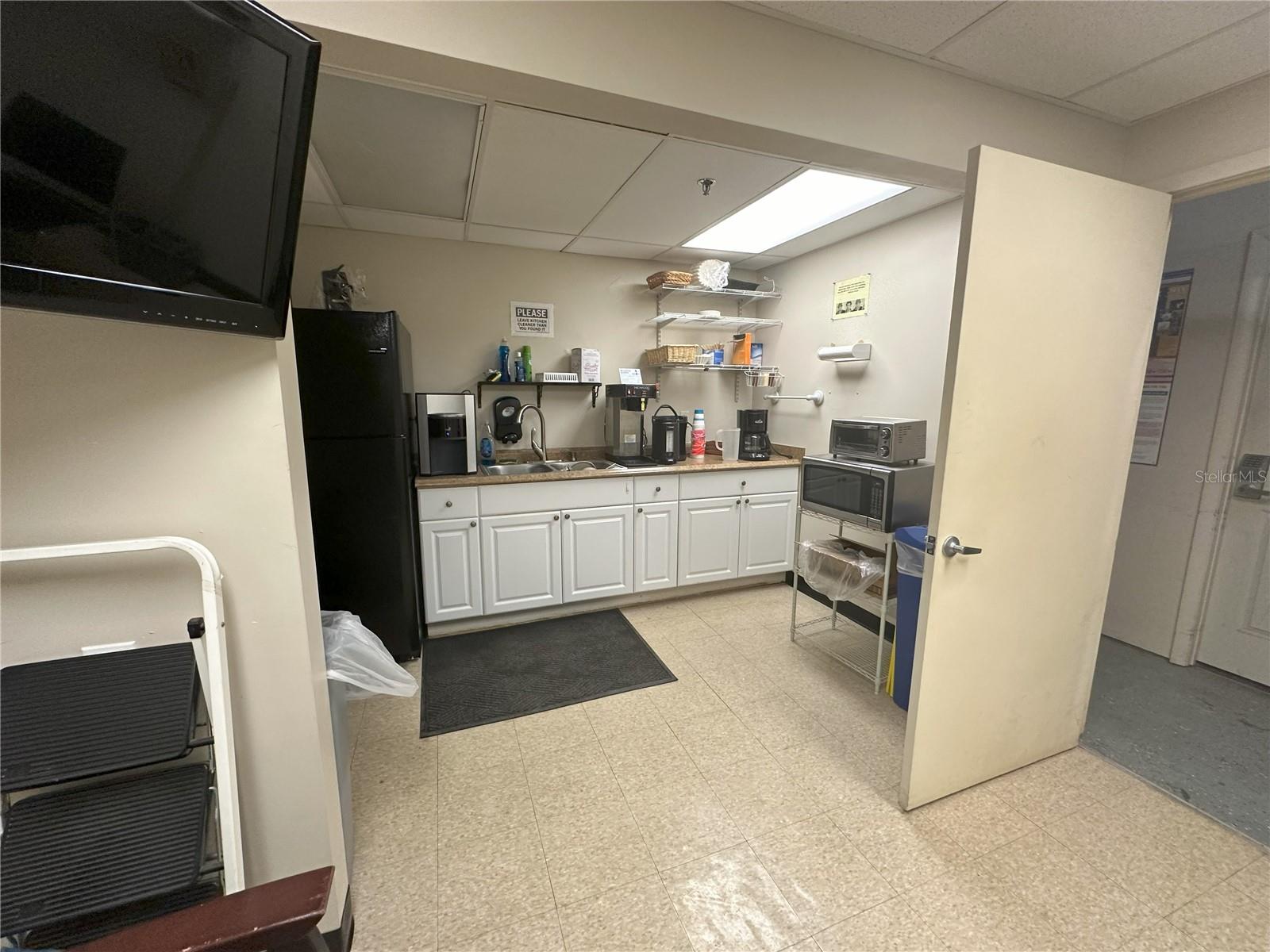 SUNSTATE INDUSTRIAL PARK - Commercial Sale