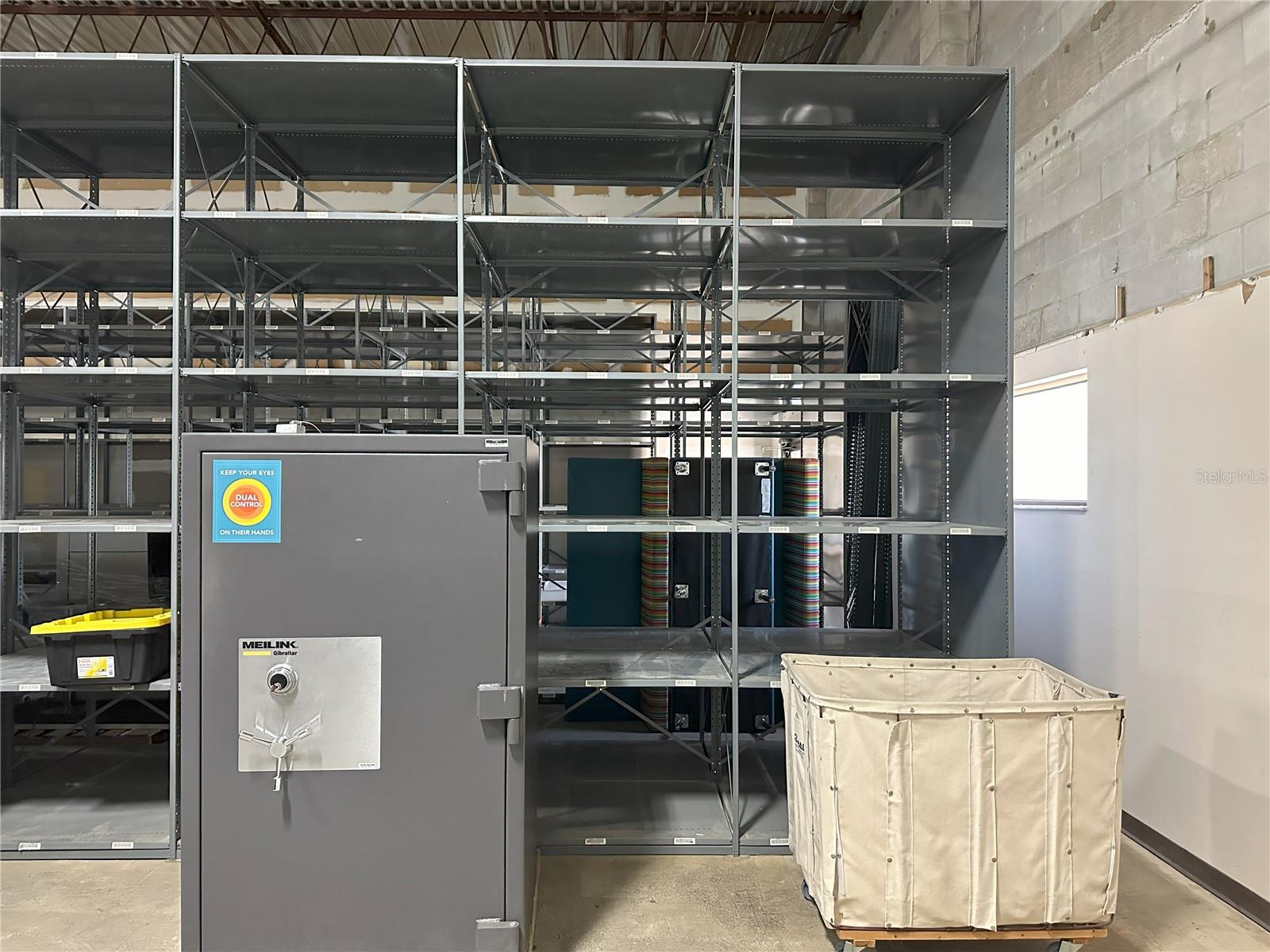 SUNSTATE INDUSTRIAL PARK - Commercial Sale