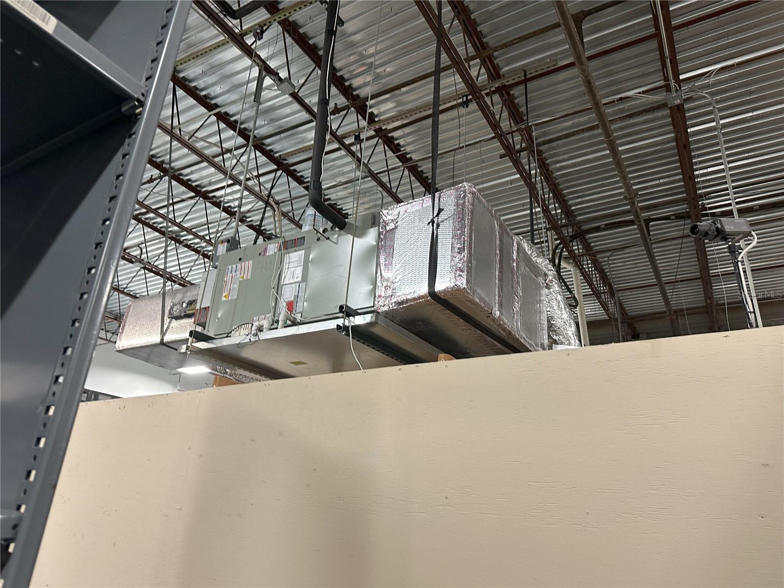 SUNSTATE INDUSTRIAL PARK - Commercial Sale