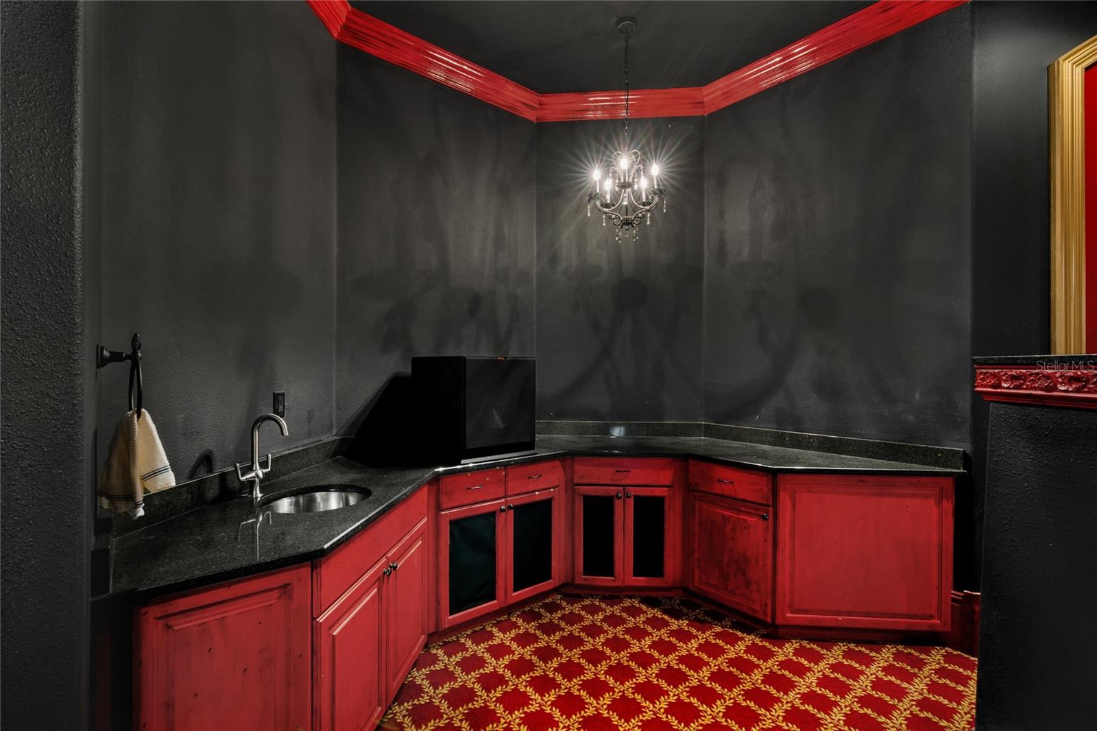 SOUTH POINT - Residential