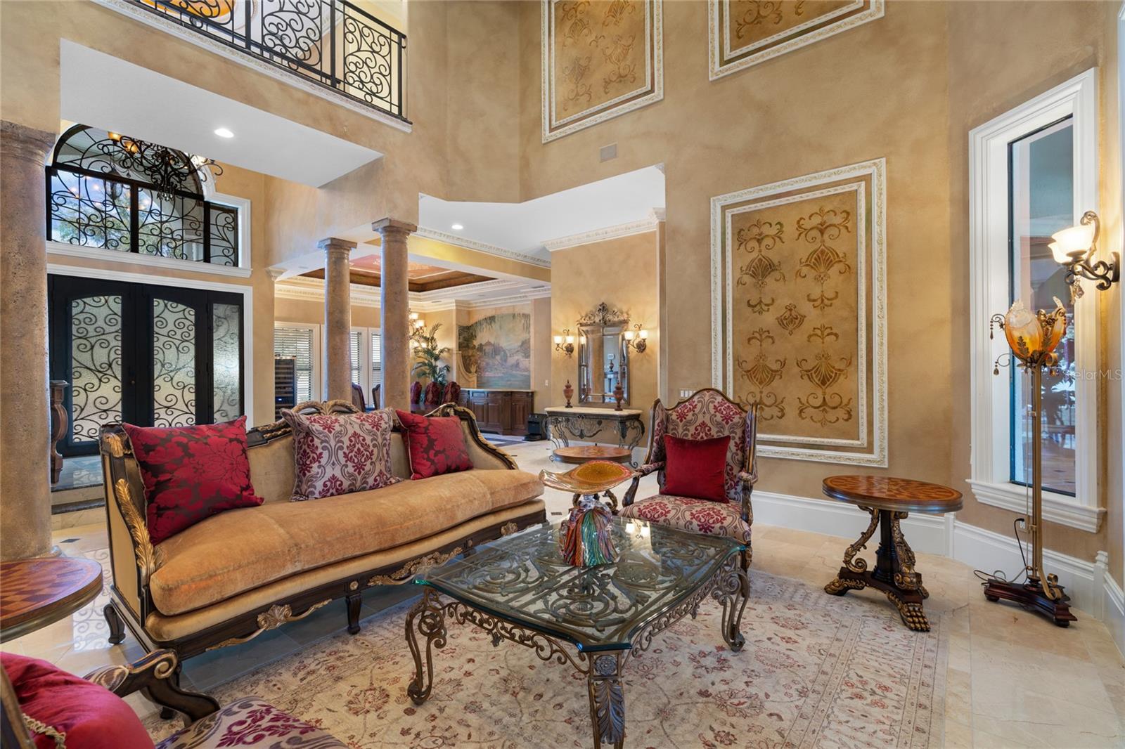 SOUTH POINT - Residential