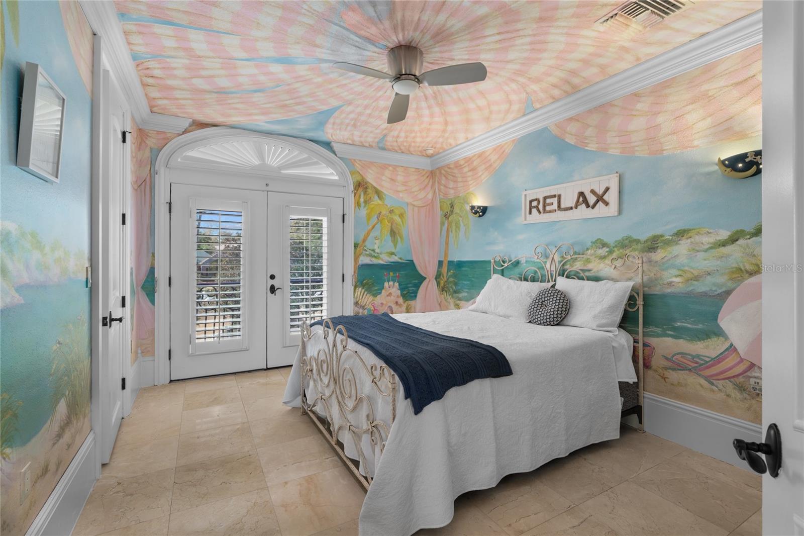 SOUTH POINT - Residential