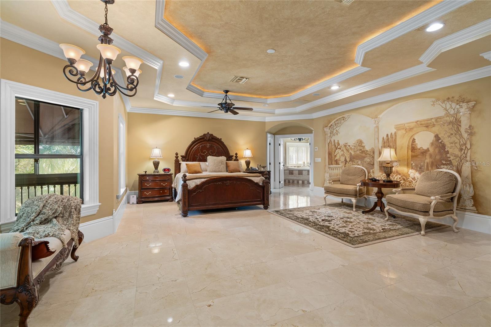 SOUTH POINT - Residential