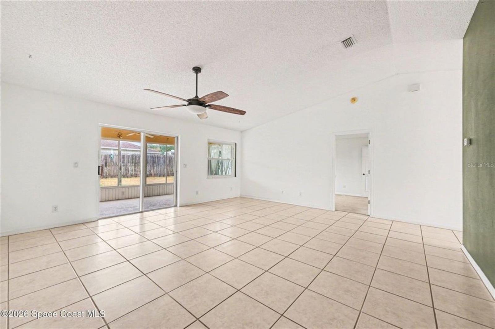 SABAL GROVE UNIT 02 - Residential