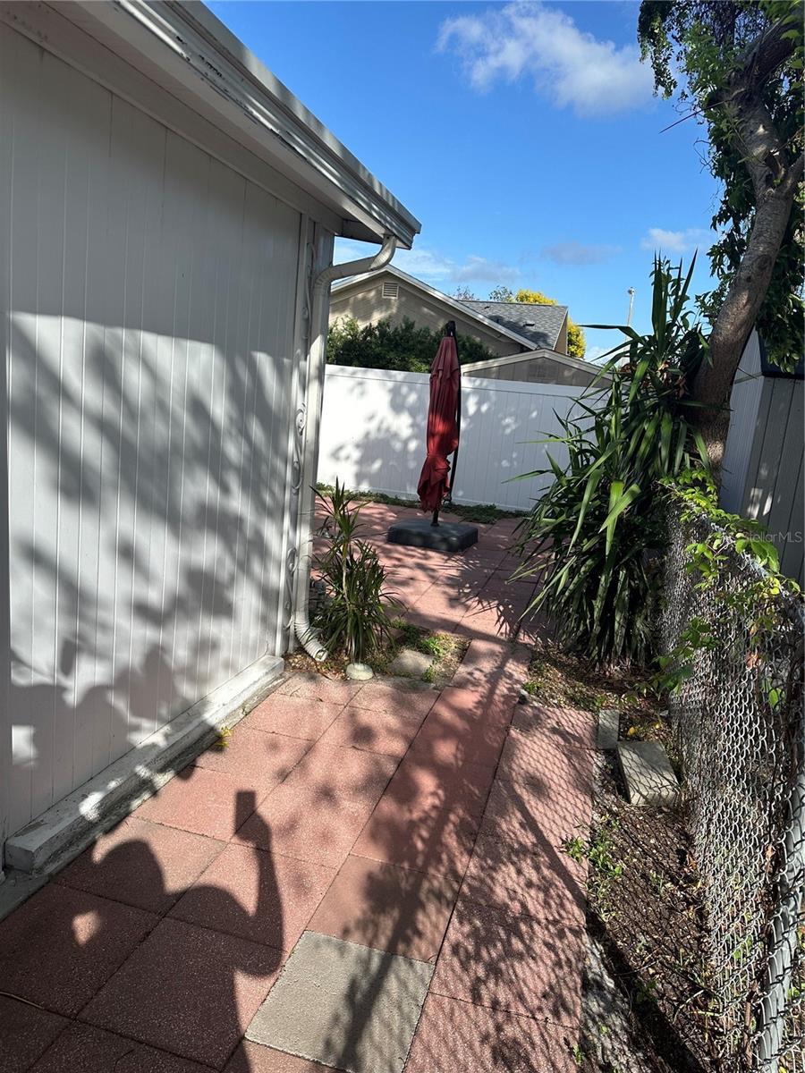 JOHNSON HEIGHTS - Residential Lease