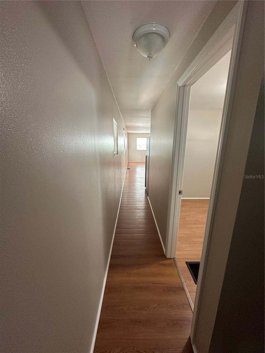 JOHNSON HEIGHTS - Residential Lease