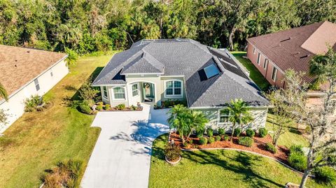 A home in PARRISH