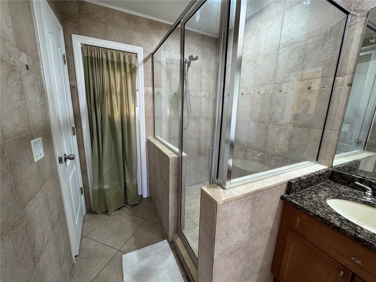 FOREST RIDGE - Residential Lease