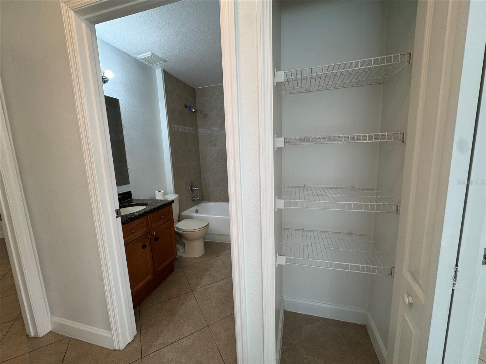 FOREST RIDGE - Residential Lease