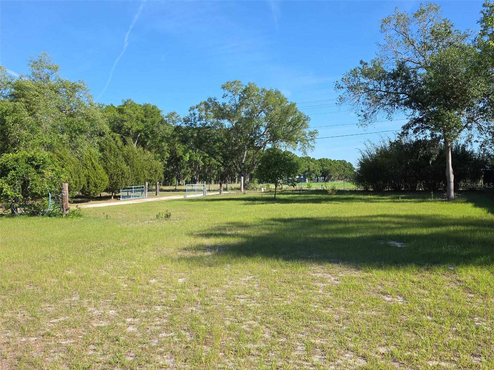 COUNTRY WALK ESTATE - Land