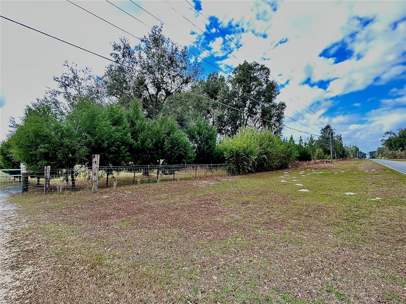 COUNTRY WALK ESTATE - Land