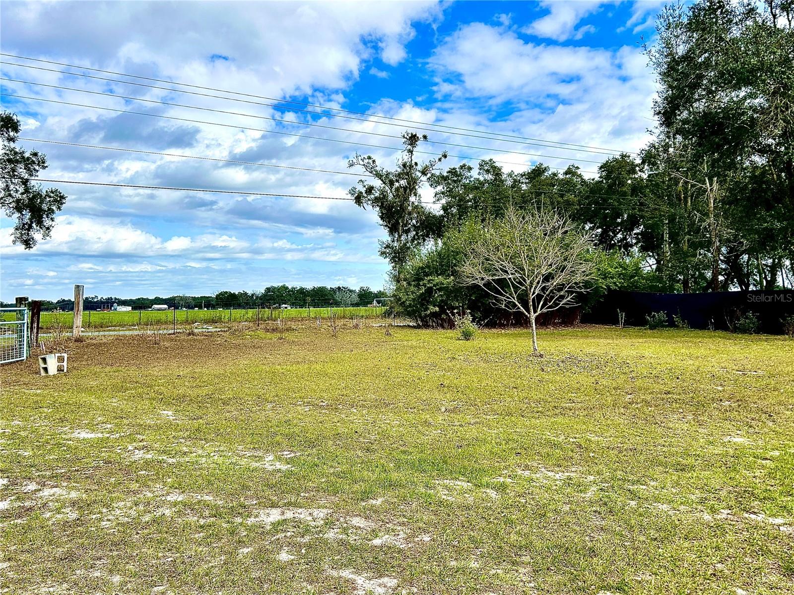 COUNTRY WALK ESTATE - Land