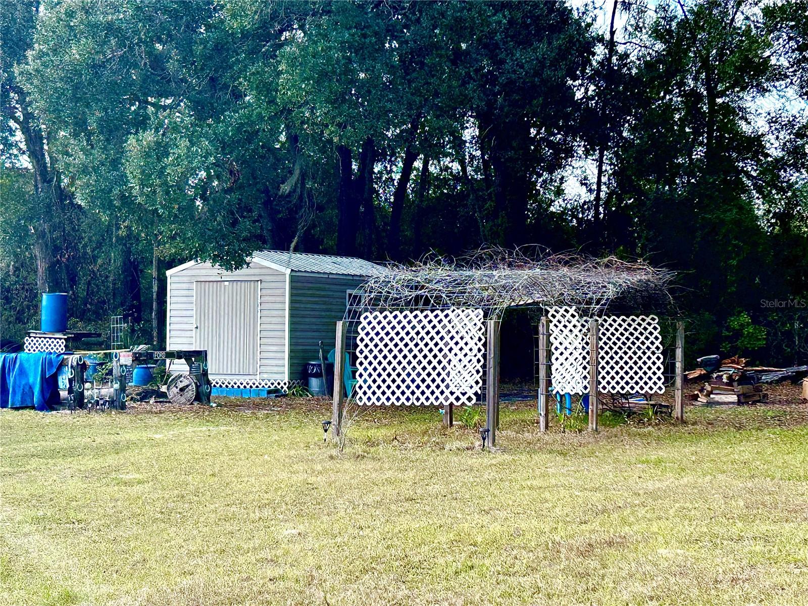 COUNTRY WALK ESTATE - Land