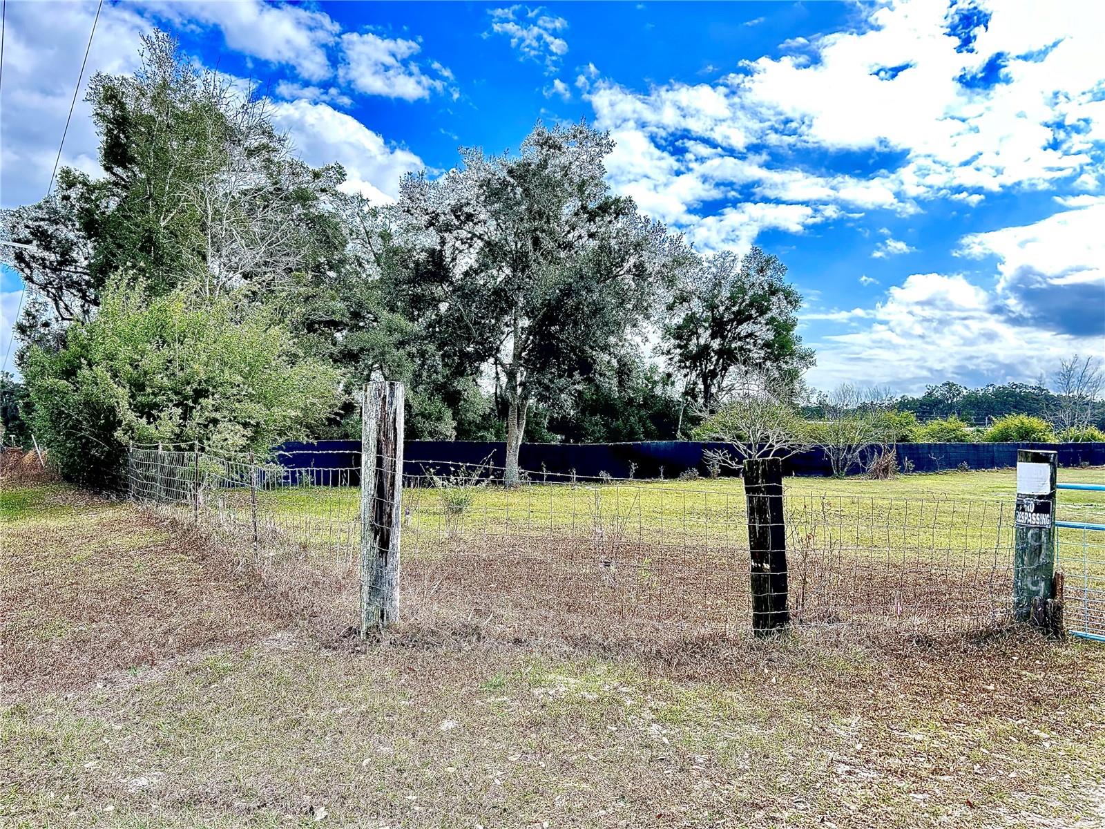 COUNTRY WALK ESTATE - Land