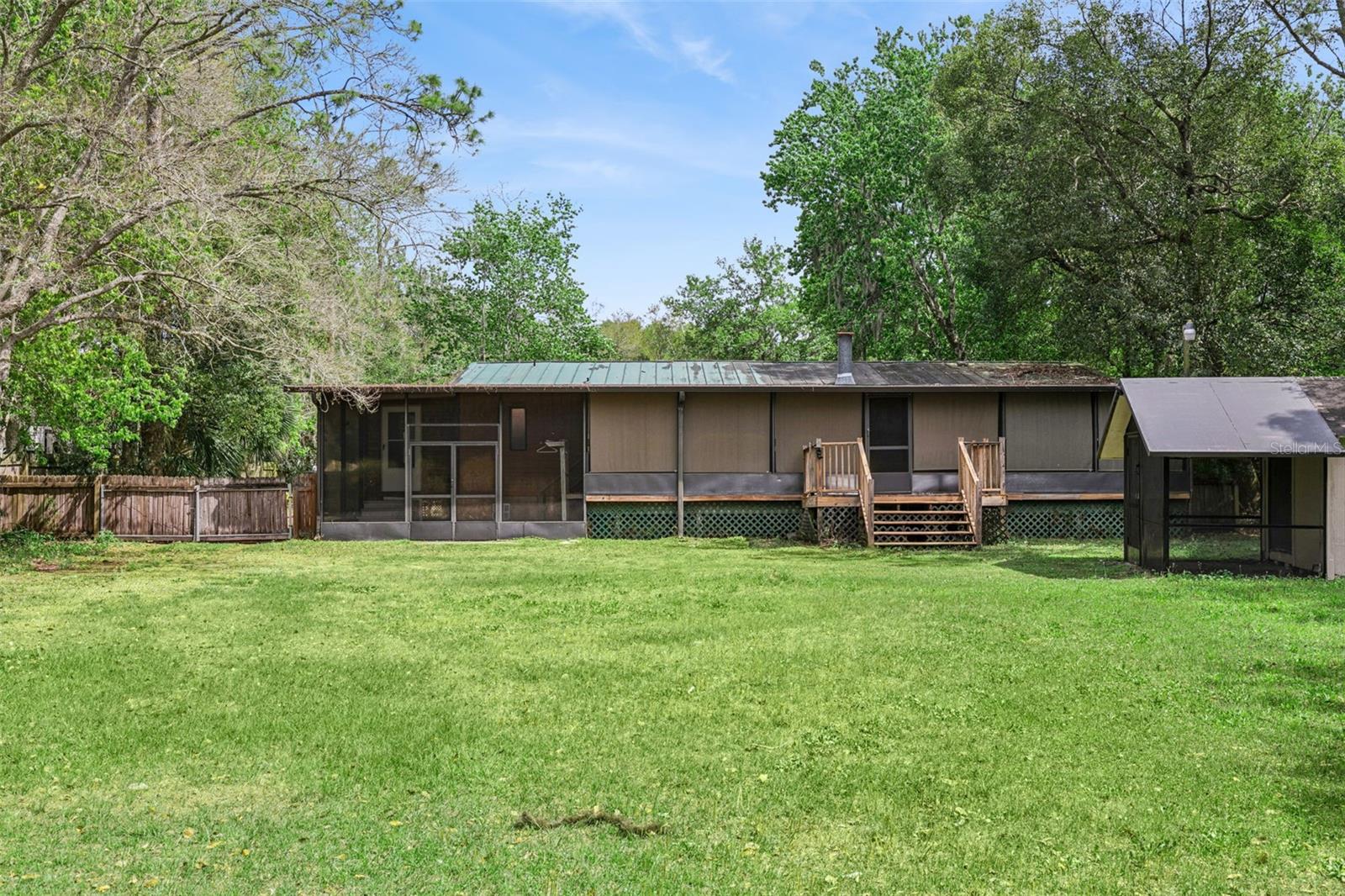 EAST ORLANDO ESTATES - Residential