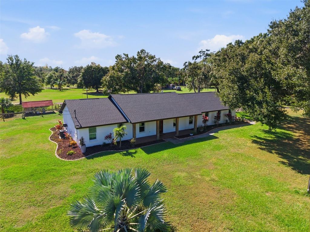 Photo of 2506 Hawk Griffin Road, Plant City, FL 33565 (MLS # TB8446950)