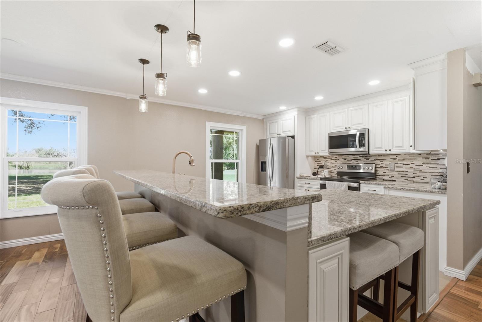 SINGLETON SURV FOR A MINOR - Residential