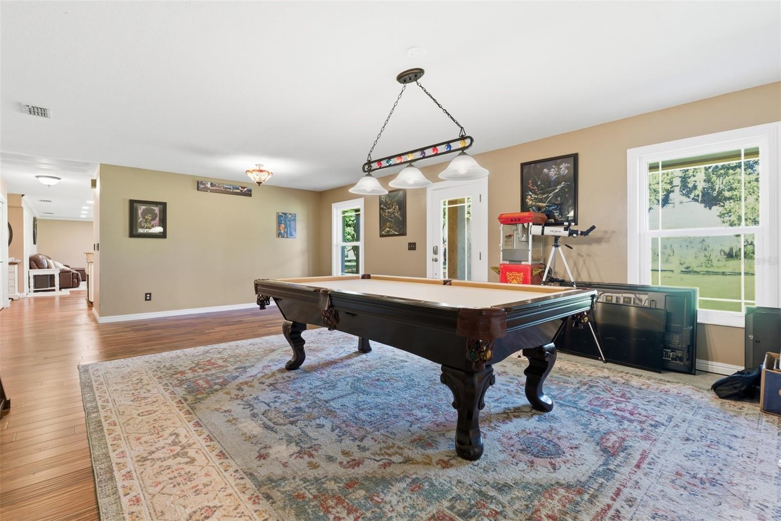 SINGLETON SURV FOR A MINOR - Residential