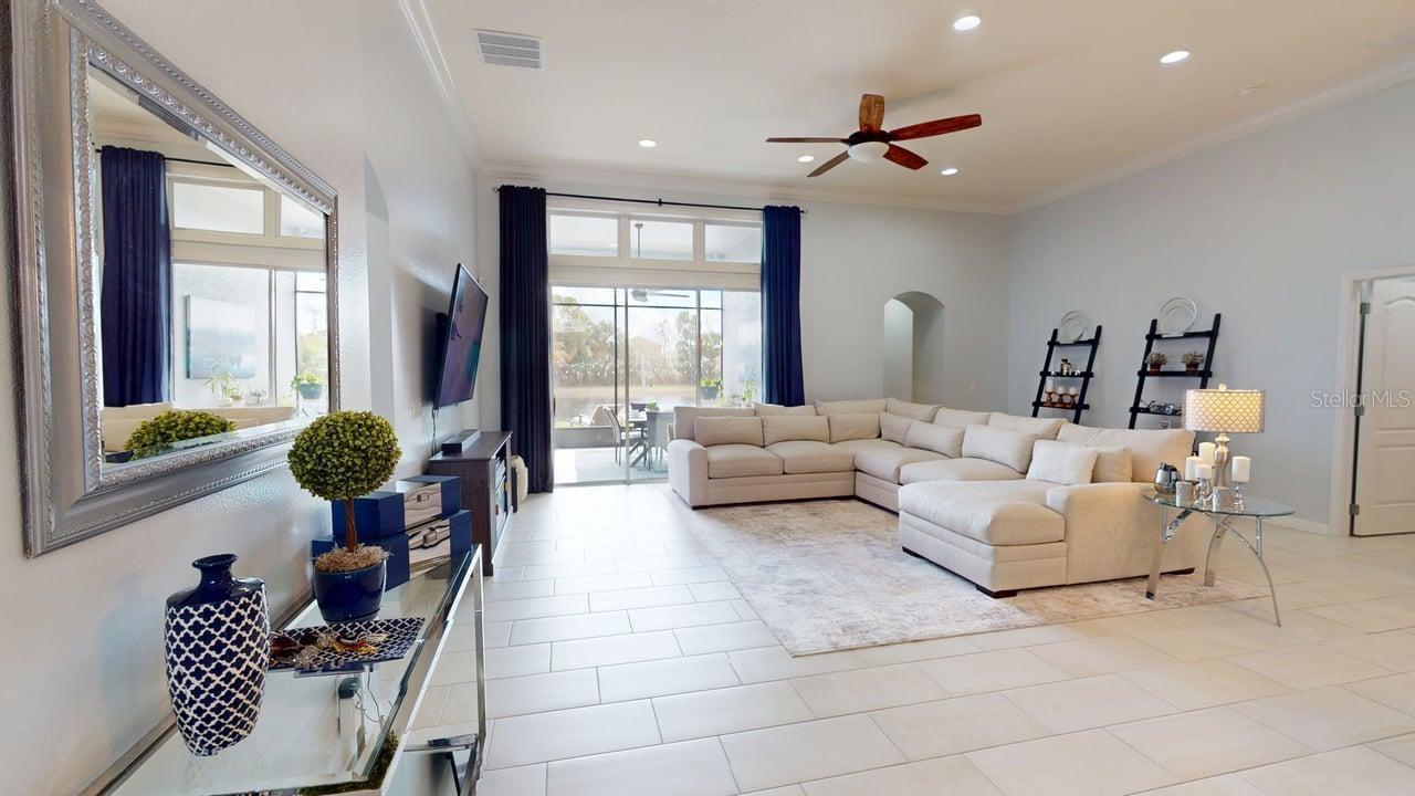 SAWGRASS PLANTATION - Residential