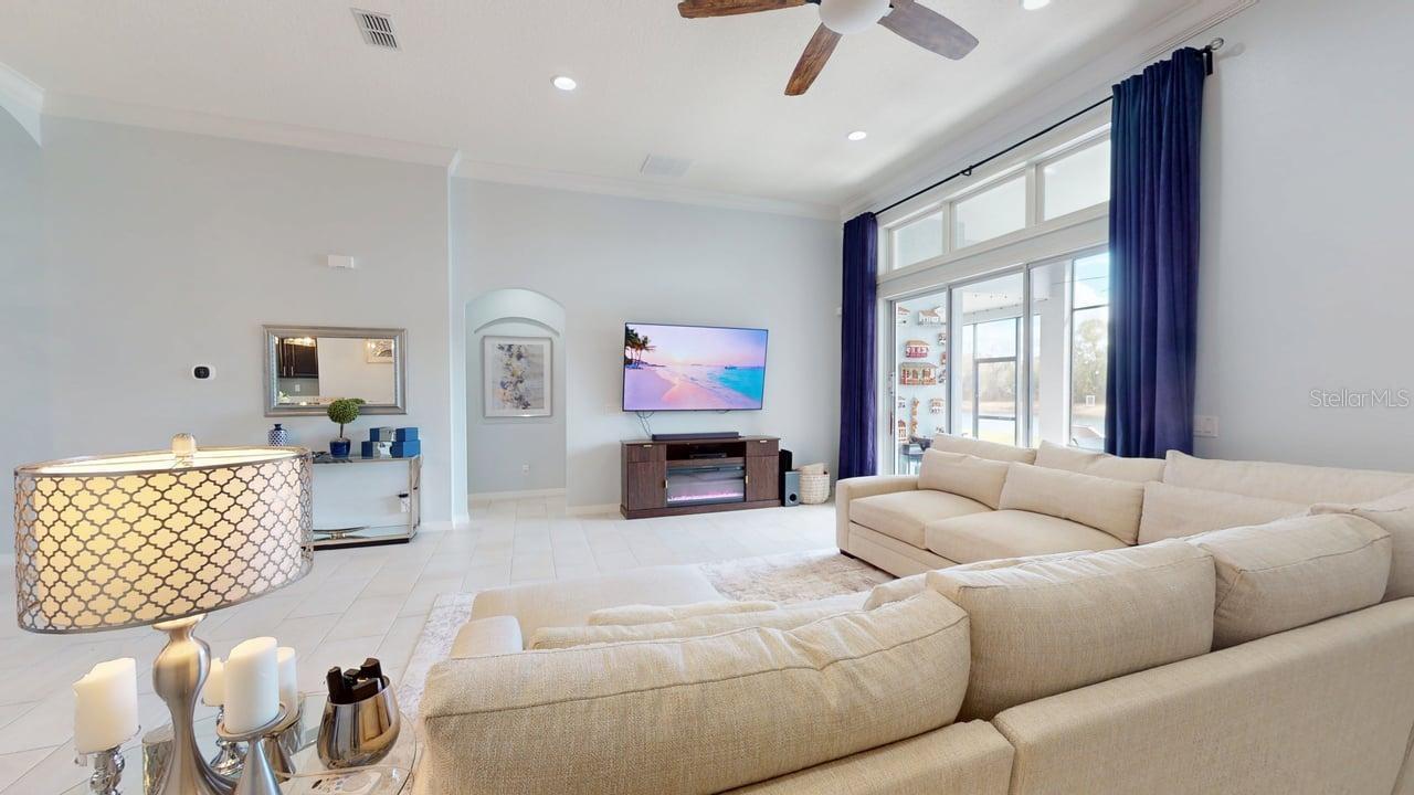 SAWGRASS PLANTATION - Residential