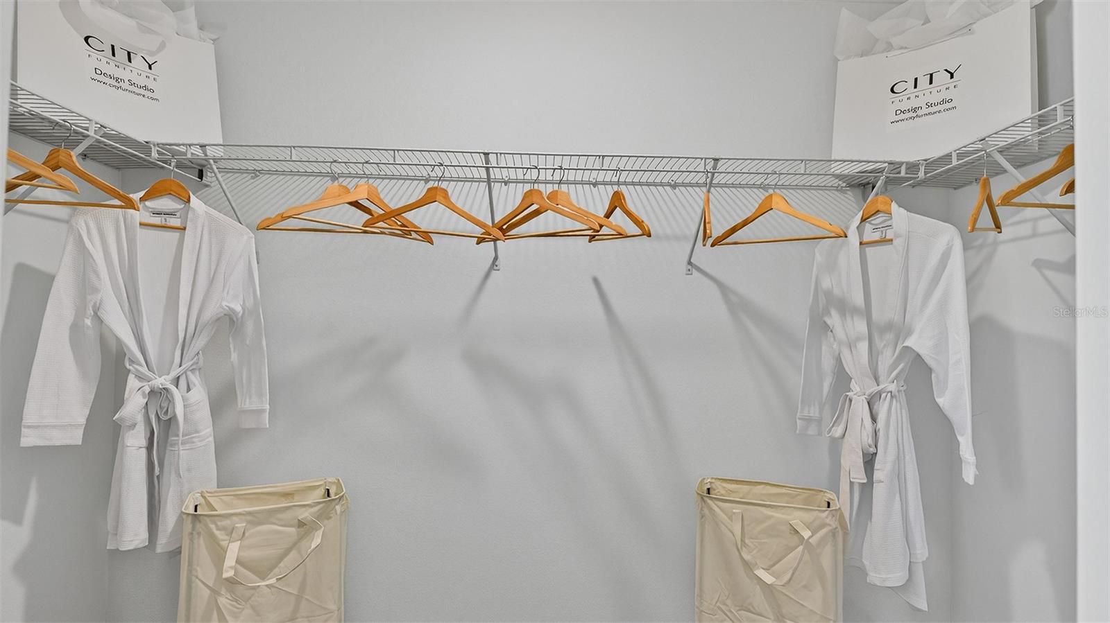 GRAND RESERVE AND GOLF CLUB - Residential