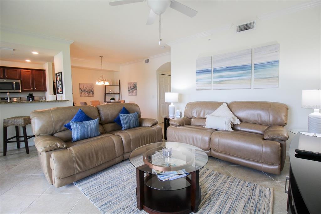 TERRACE II AT LAKEWOOD NATIONAL PH I - Residential Lease