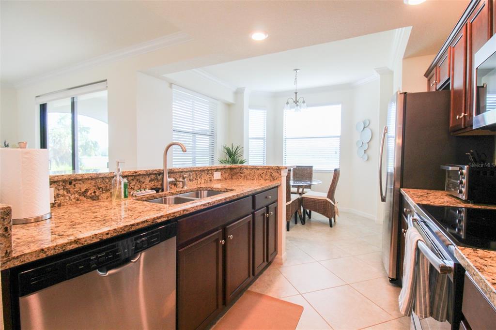 TERRACE II AT LAKEWOOD NATIONAL PH I - Residential Lease