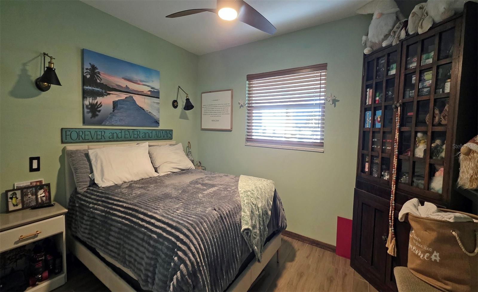 HUDSON BEACH ESTATES - Residential