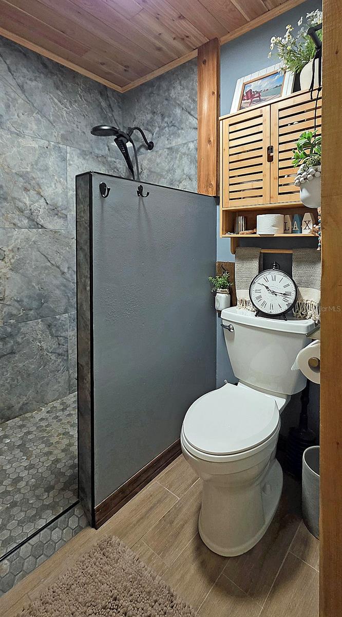 HUDSON BEACH ESTATES - Residential