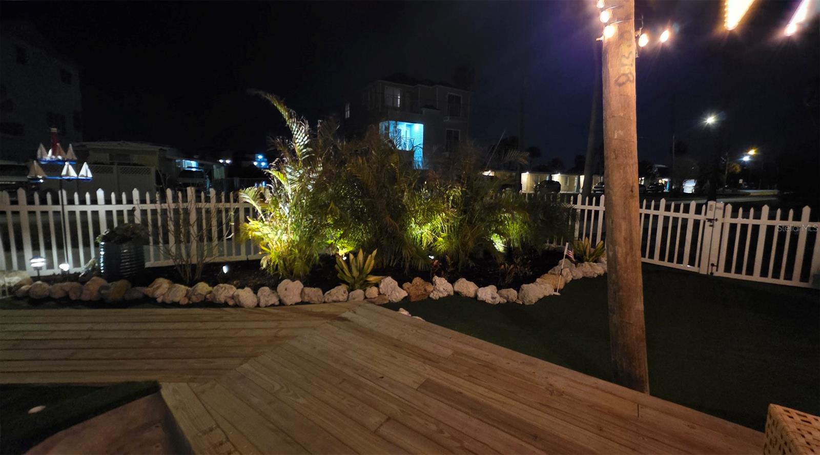 HUDSON BEACH ESTATES - Residential