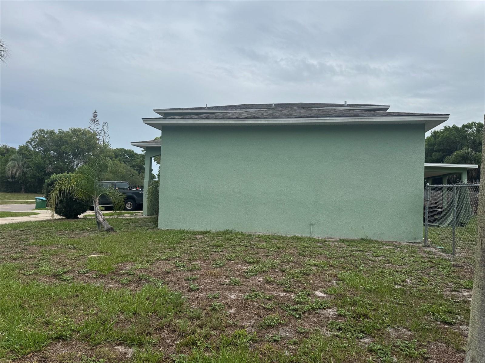 1761 GLADIOLAS DRIVE