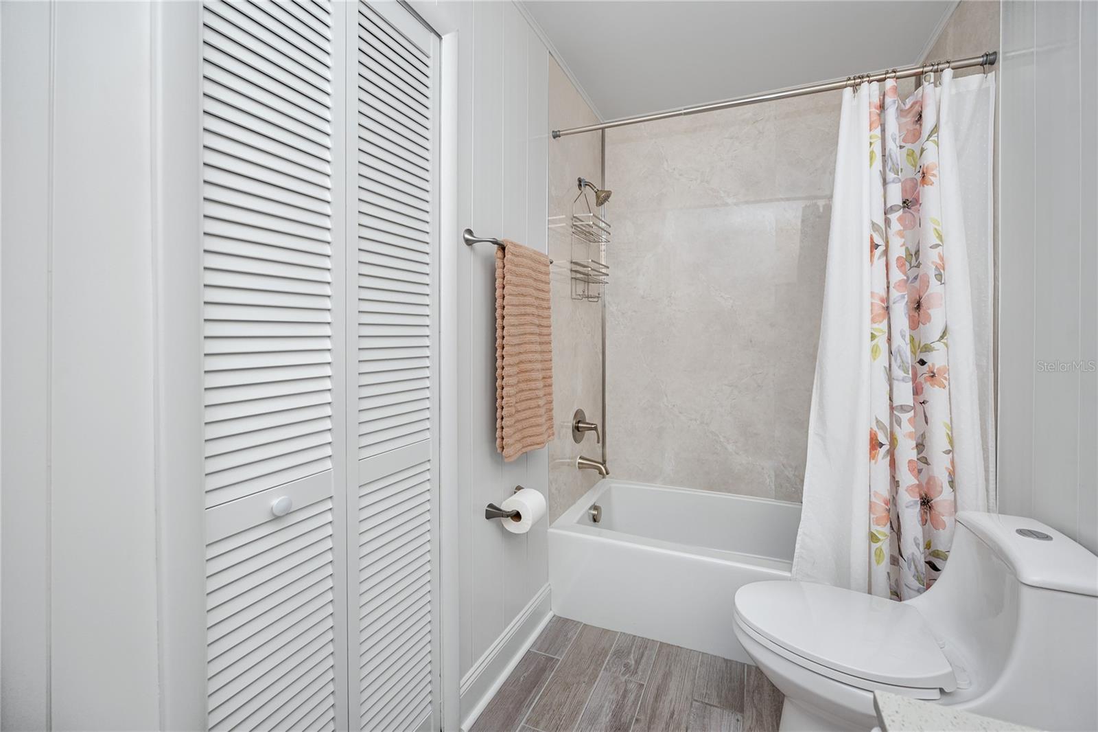 FOX CHASE WEST CONDO - Residential