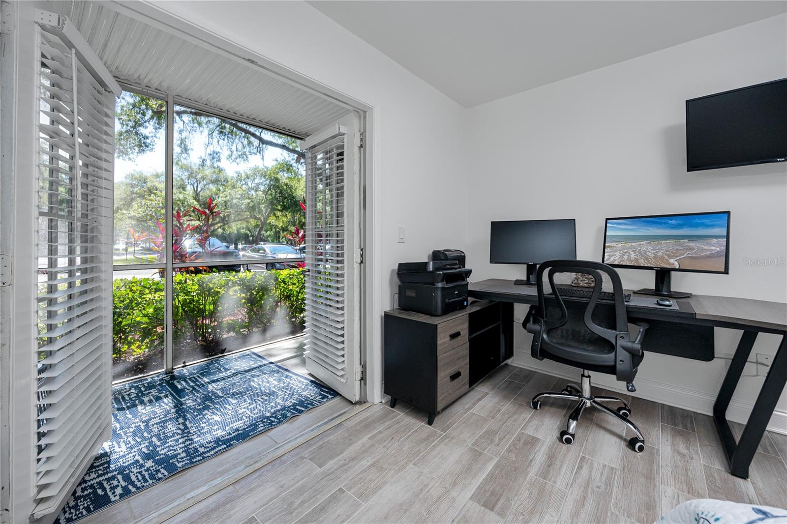 FOX CHASE WEST CONDO - Residential