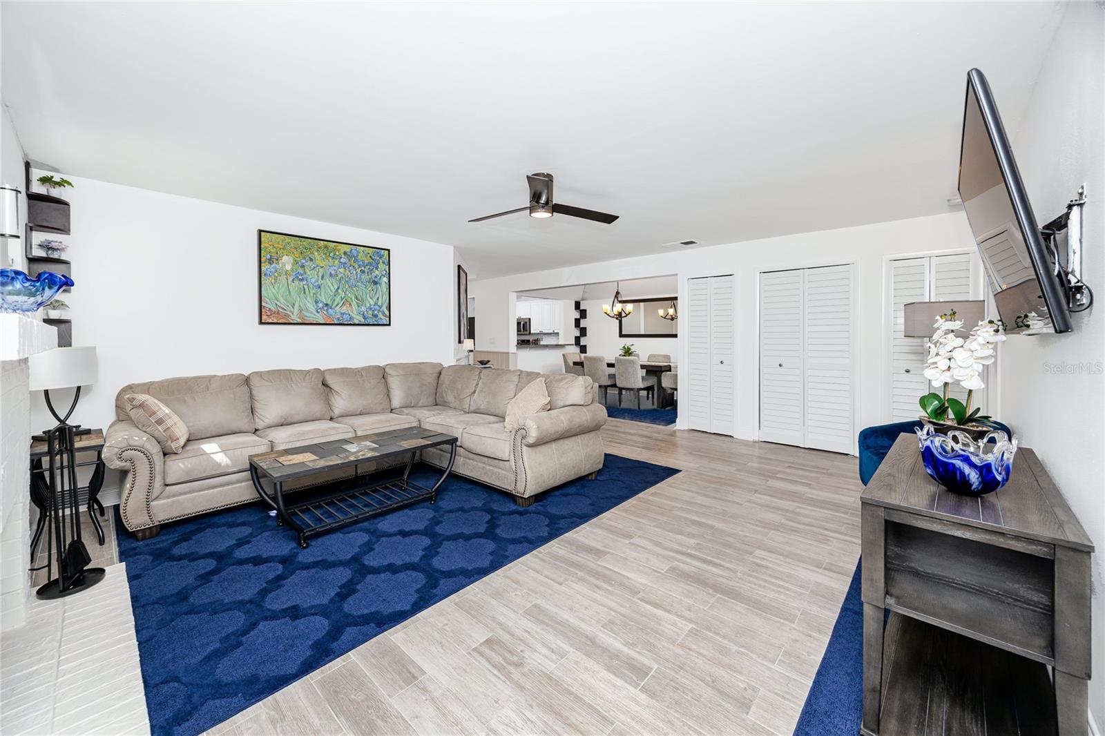 FOX CHASE WEST CONDO - Residential