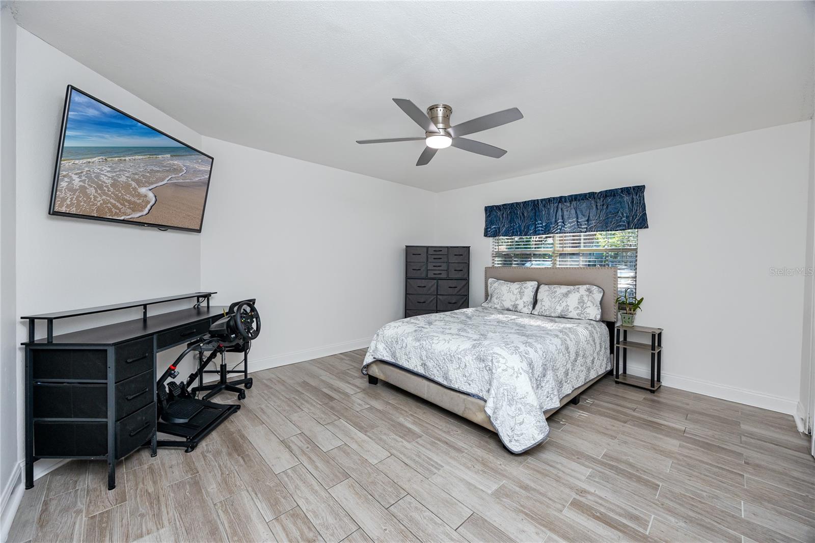 FOX CHASE WEST CONDO - Residential