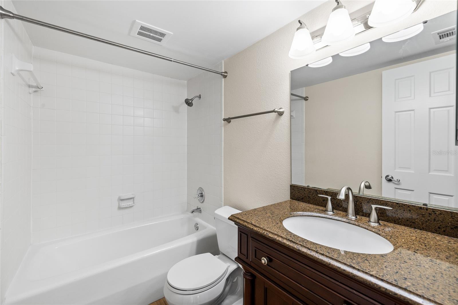 THE GRAND AT OLDE CARROLLWOOD - Residential