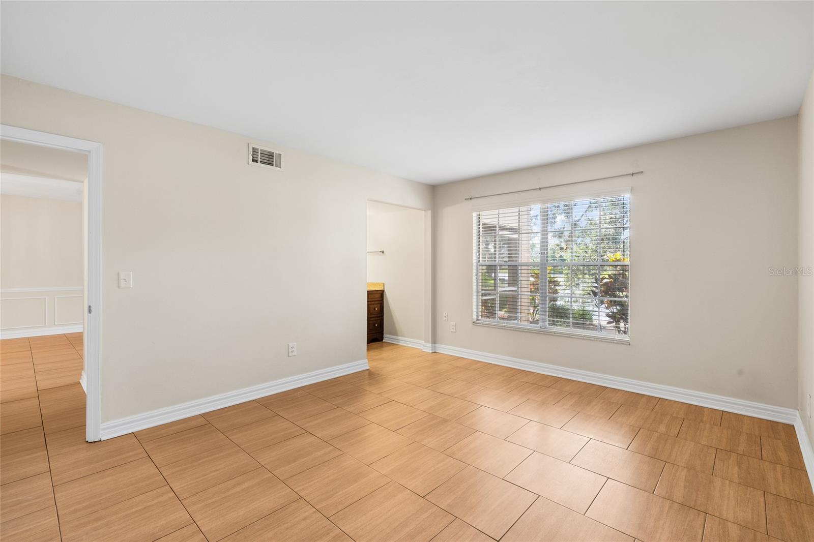 THE GRAND AT OLDE CARROLLWOOD - Residential