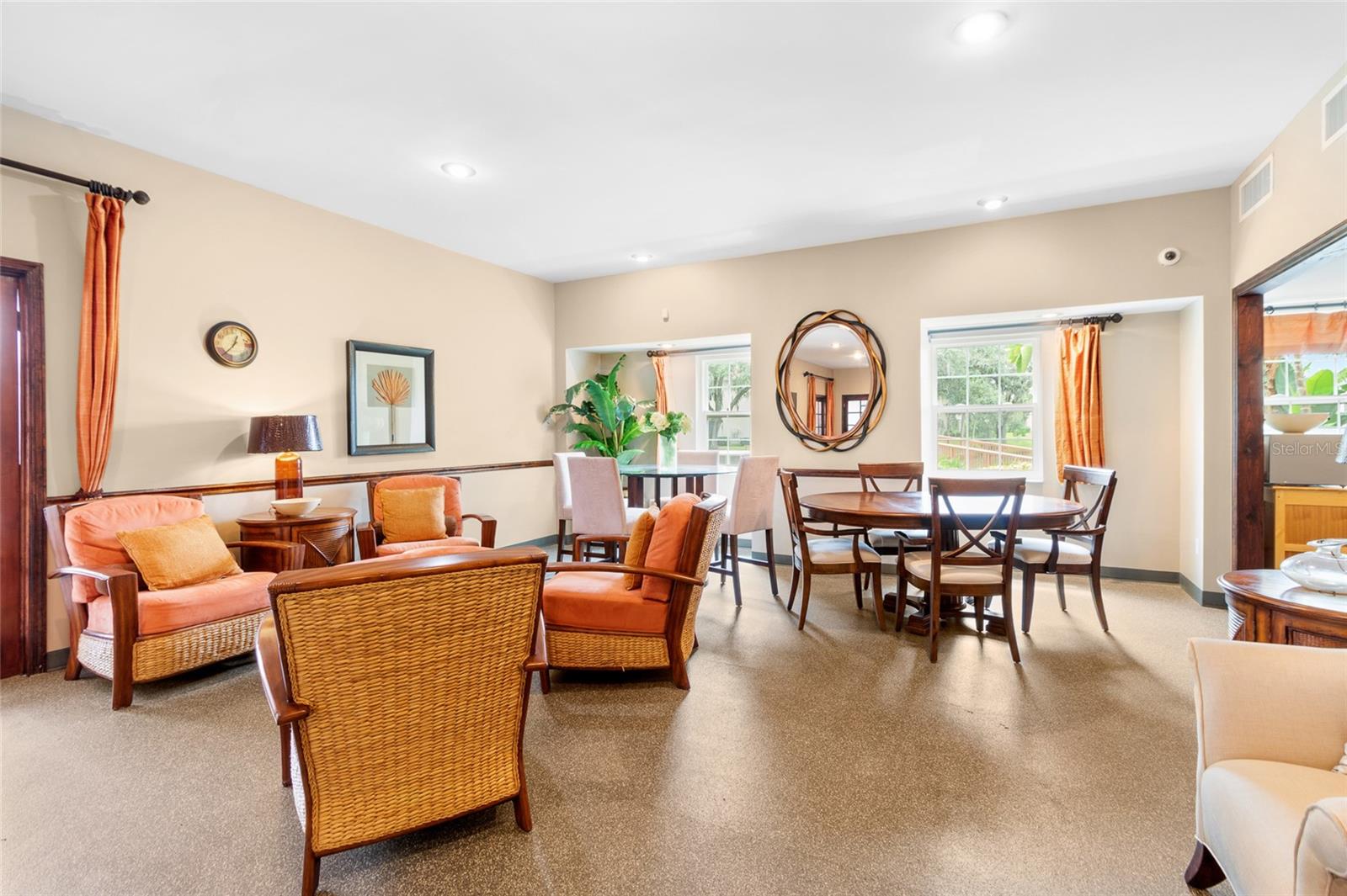 THE GRAND AT OLDE CARROLLWOOD - Residential