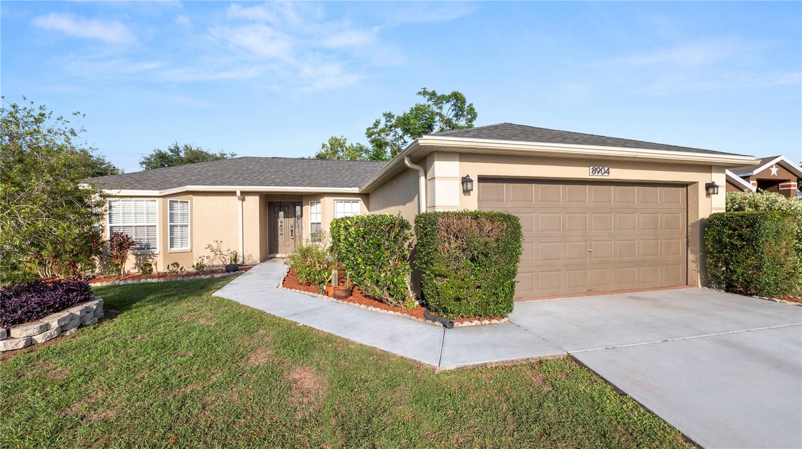 8904 PEBBLEBROOKE DRIVE